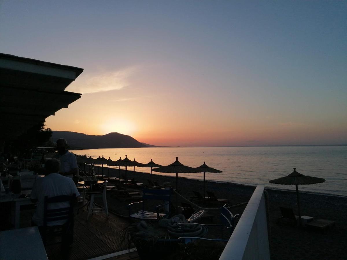 Pervolaris Cottages 1 Γουδί Εξωτερικό φωτογραφία